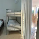 Erjon Apartamento *