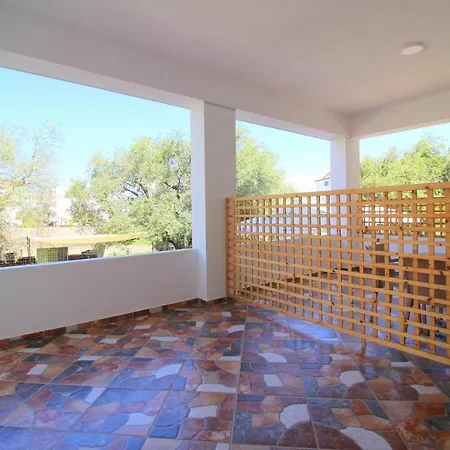 Erjon Lägenhet Ksamil