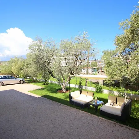 Apartament Erjon